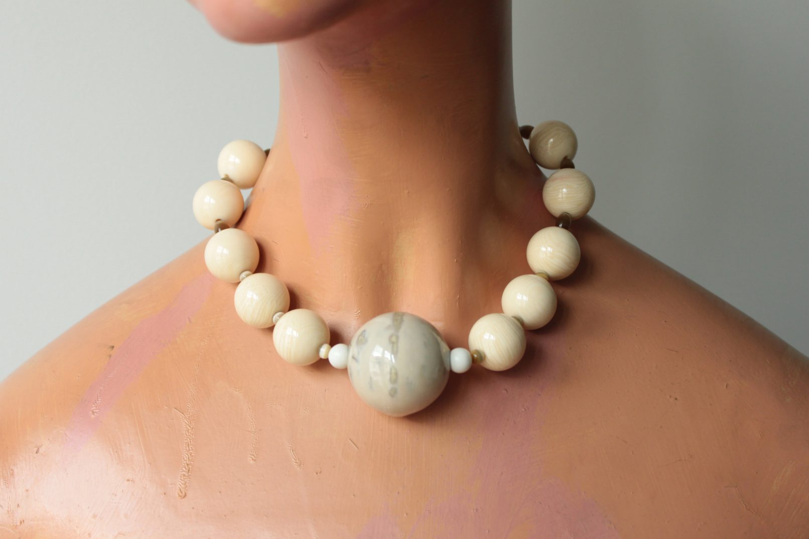 le blanc i